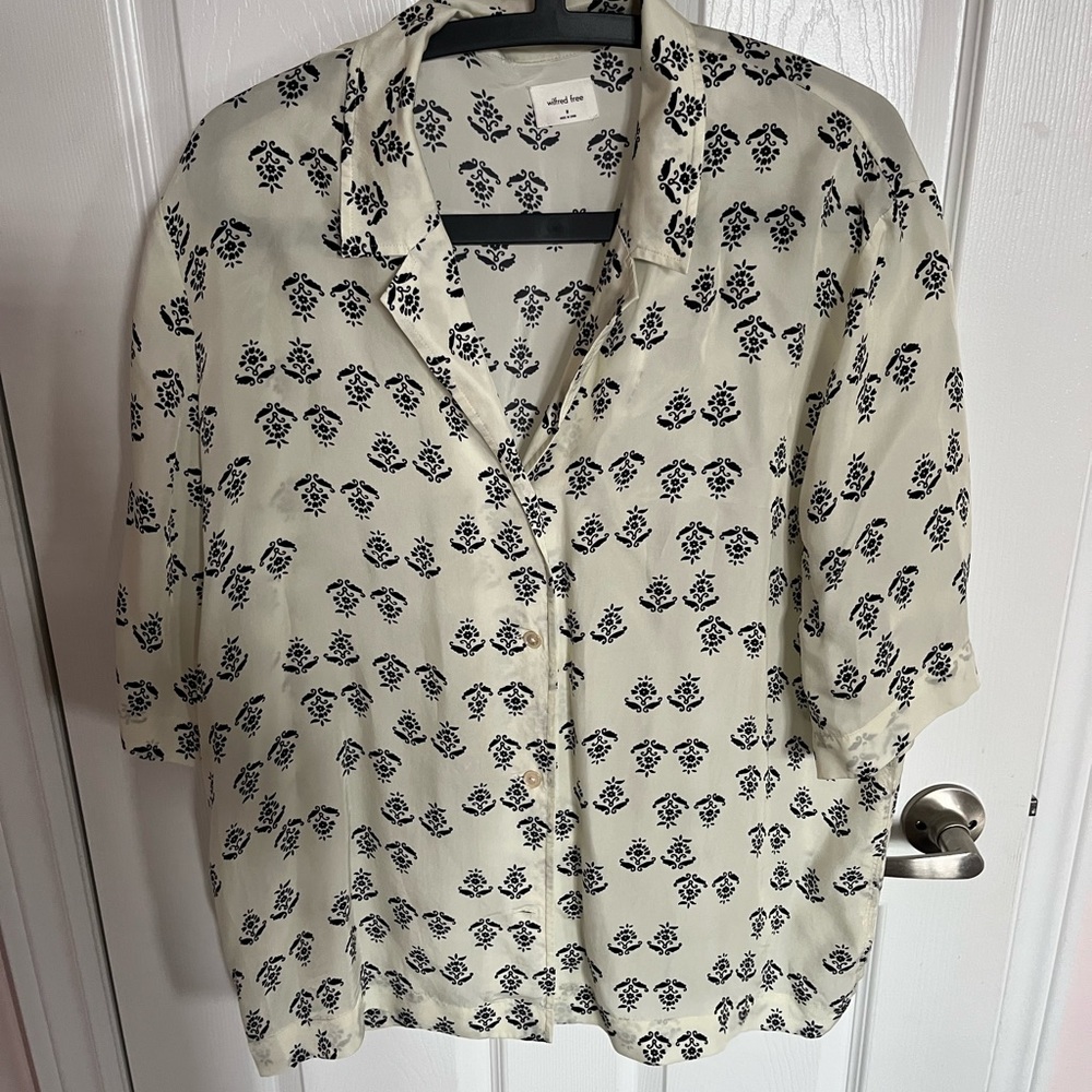 Wilfred Button Down